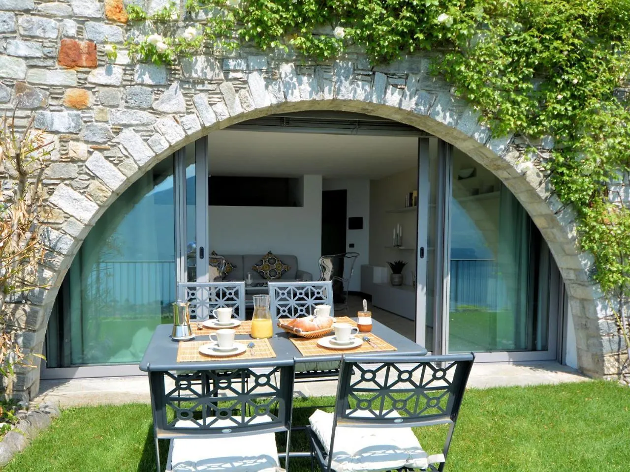 Apartment Holiway Home Lucia Vercana